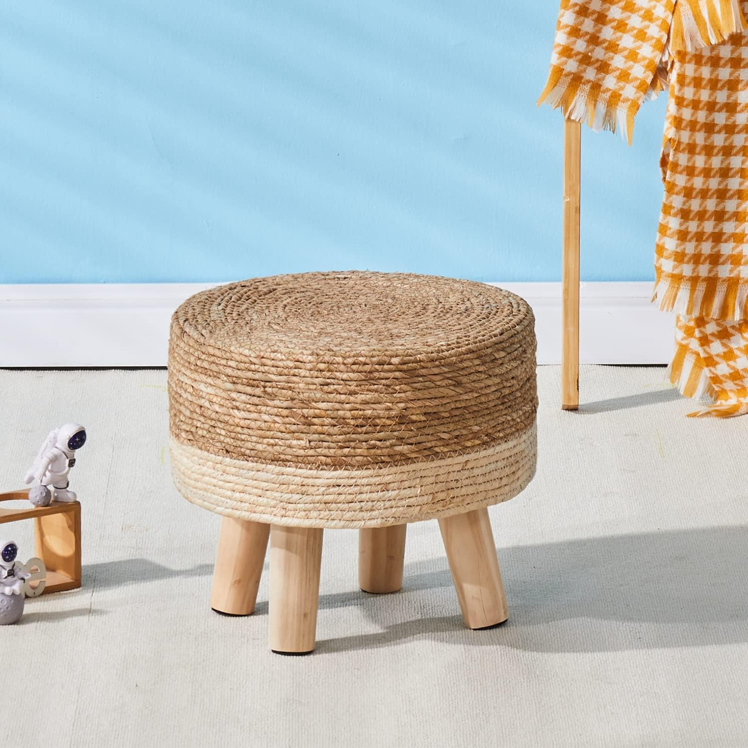 🌿✨ Natural Seagrass Ottoman 🪑 Cozy Footrest for Any Space 🌸🏡